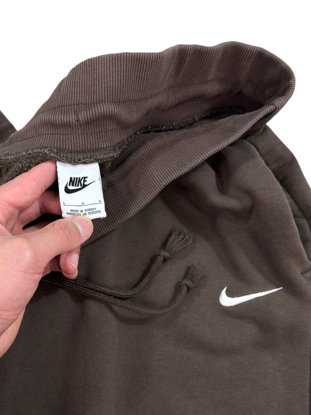 Nike Baggy Joggers Brown