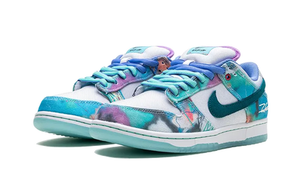 Nike Dunk SB Low Futura Laboratories Bleached Aqua